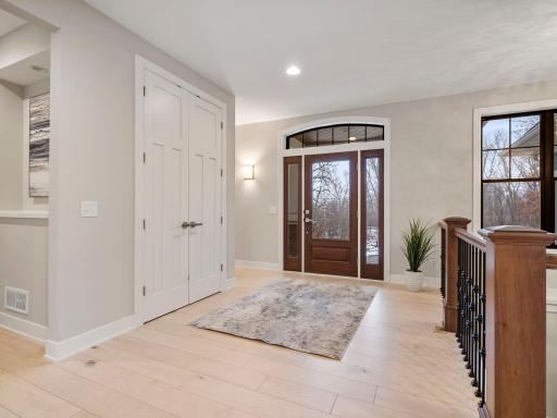 141 Mendota Road W, West Saint Paul, MN 55118