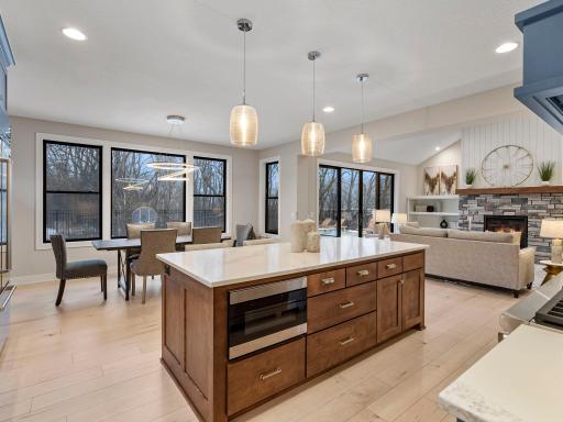 141 Mendota Road W, West Saint Paul, MN 55118