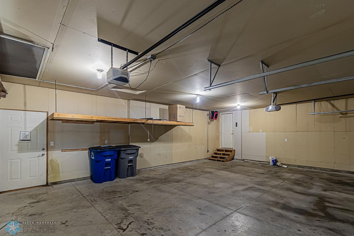 1717 35th St Circle S, Moorhead MN 56560-42.jpg