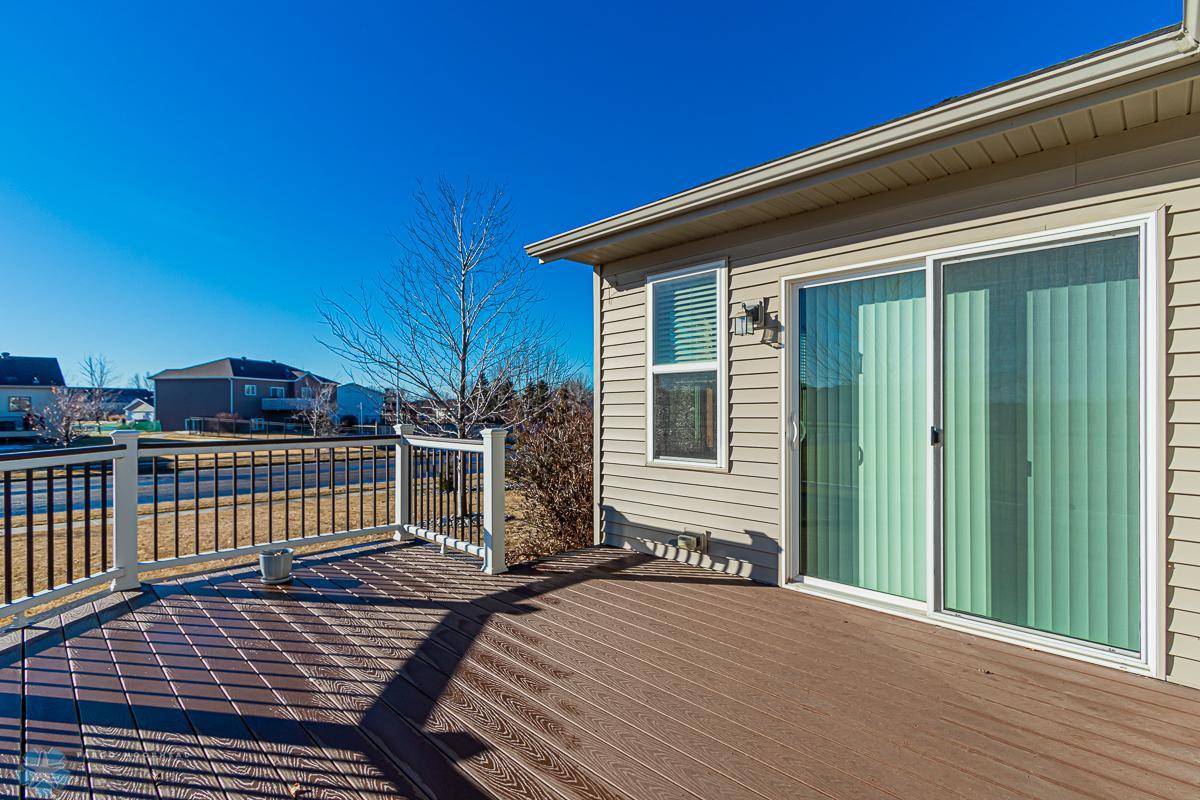 1717 35th St Circle S, Moorhead MN 56560-38.jpg