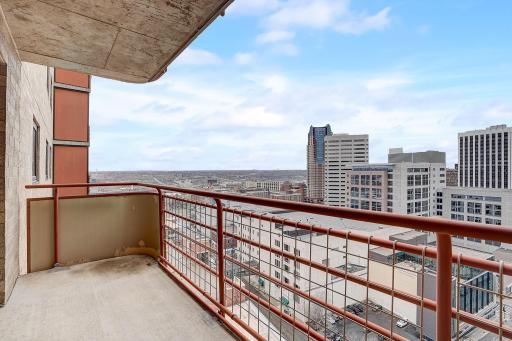66 9th Street E, 2213, Saint Paul, MN 55101