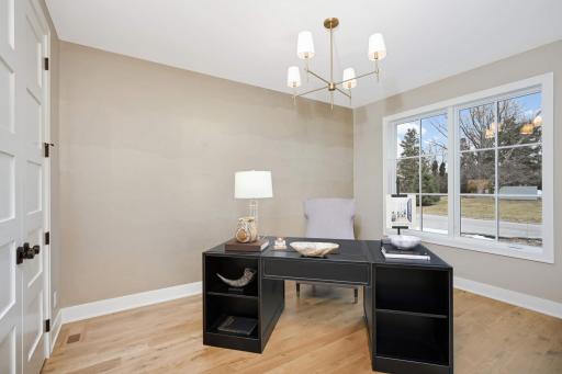 Large main floor office