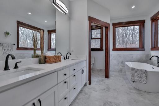 12178 Arcola Trail N, Stillwater, MN 55082