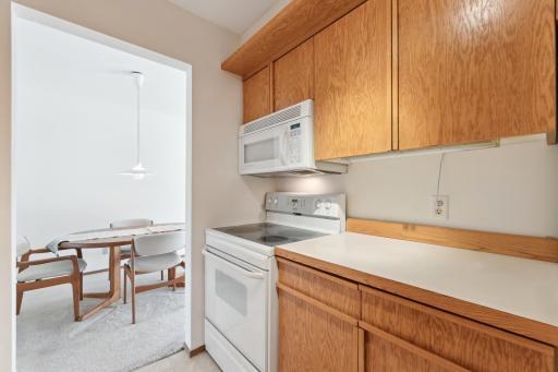 Photo for 2230 Midland Grove Road, 303, Roseville, MN 55113 - Listing #6483539 2230 Midland Grove Road, 303, Roseville, MN 55113
