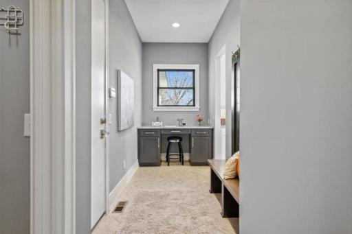 2367 Meeting Place, Wayzata, MN 55391