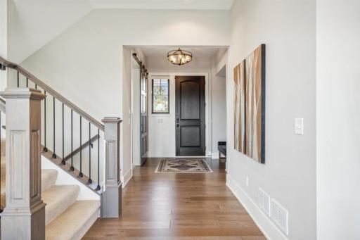 2367 Meeting Place, Wayzata, MN 55391