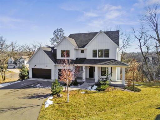 2367 Meeting Place, Wayzata, MN 55391
