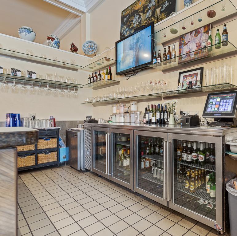 Tons of cooler space for a broad selection of beverages!