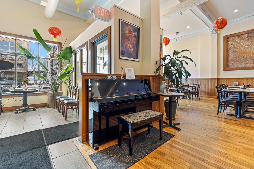 Opportunities for musical entertainment to set an intimate ambiance
