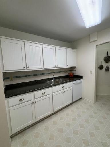 Lots of Cabinets and Counter Space