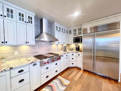 2340 Cherry Hill Drive, Detroit Lakes, MN 56501