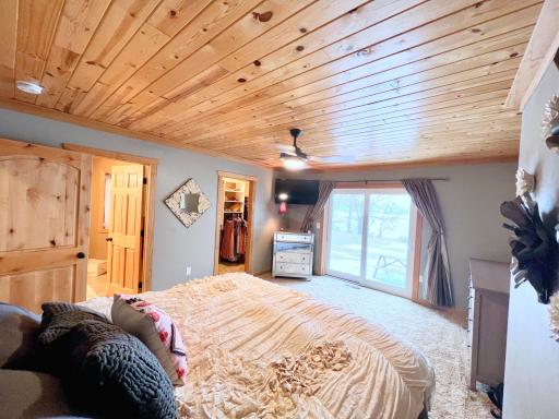 2340 Cherry Hill Drive, Detroit Lakes, MN 56501