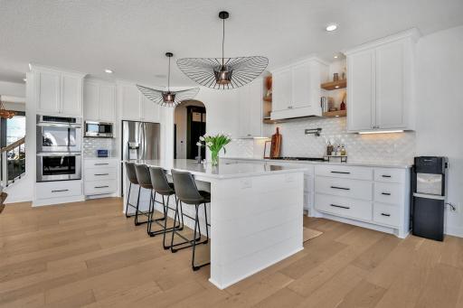 16440 63rd Place N, Maple Grove, MN 55311
