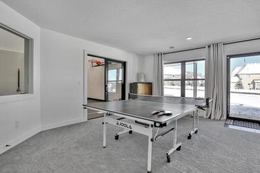 16440 63rd Place N, Maple Grove, MN 55311