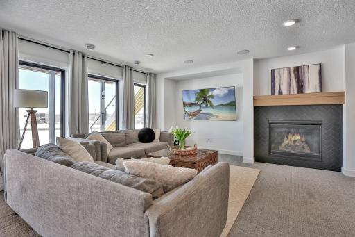 16440 63rd Place N, Maple Grove, MN 55311