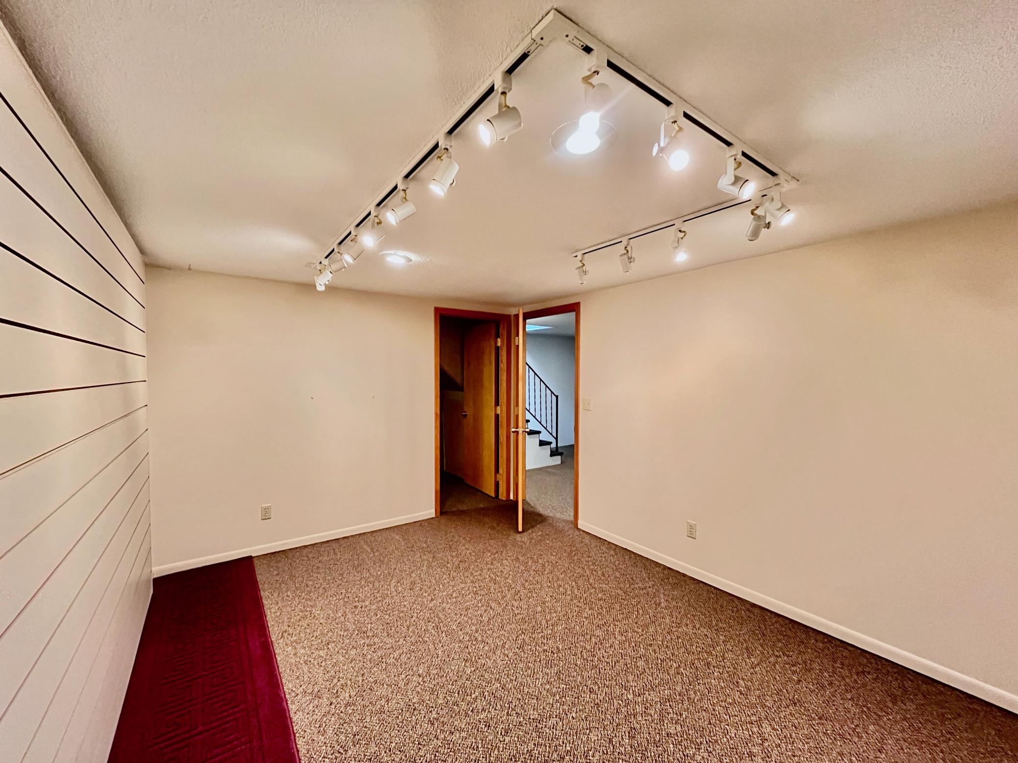 304 3rd St SE Pelican Rapids - 15.jpeg