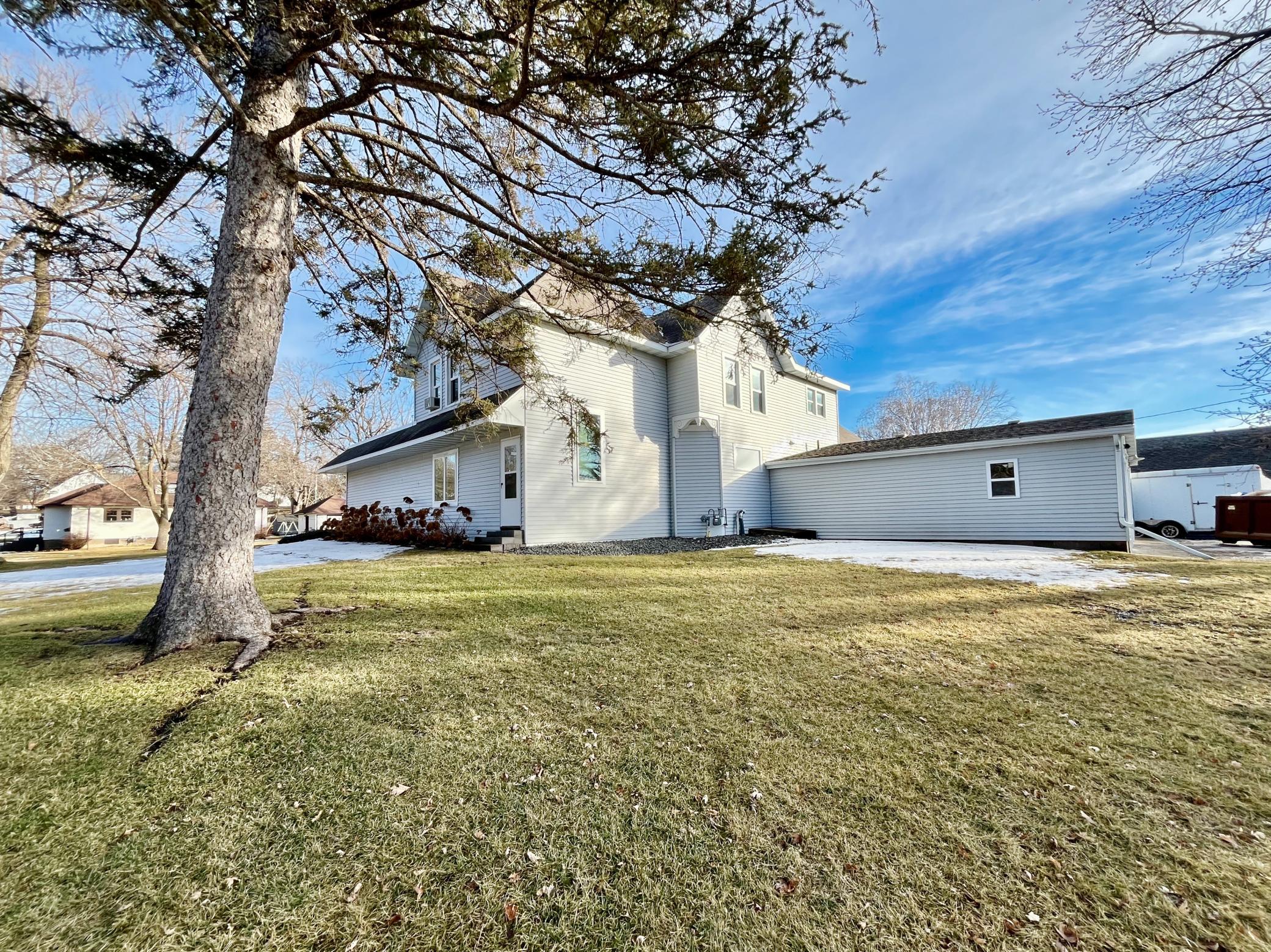 304 3rd St SE Pelican Rapids - 62.jpeg