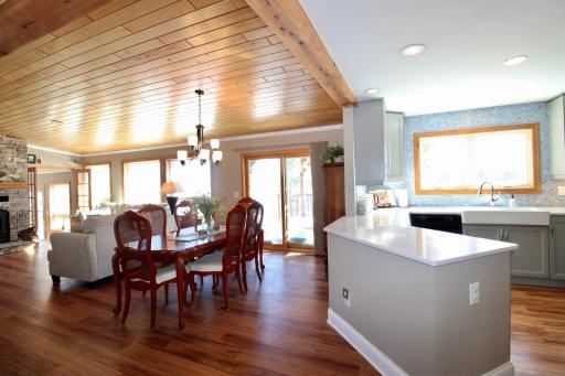 1892 Highway 11 E International Falls, MN 56649
Update kitchen with panoramic views of Rainy Lake. Seamless transition between the dining area out to the covered deck.