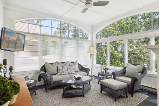 1550 Kenwood Parkway, Minneapolis, MN 55405
