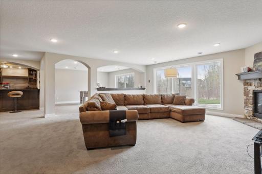 78 Rapp Farm Lane, Saint Paul, MN 55127