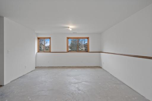 14124 Ferrara Avenue N, Hugo, MN 55038