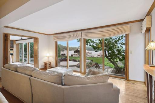 75 West Point Avenue, Excelsior, MN 55331