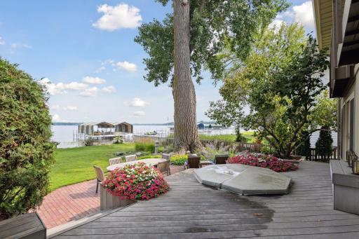 75 West Point Avenue, Excelsior, MN 55331