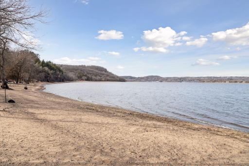294 Cove Road, Hudson, WI 54016