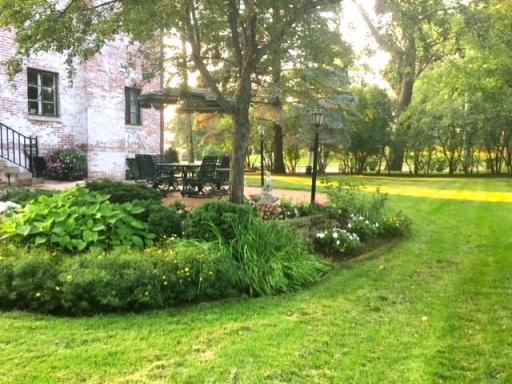 932 4th Street SW, Rochester, MN 55902
