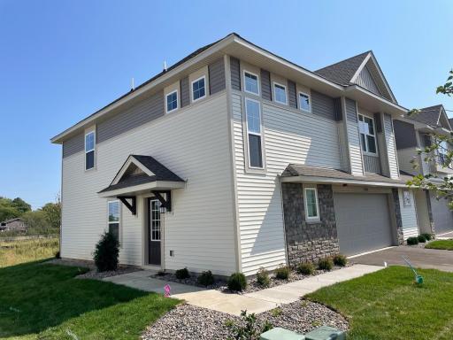 Photo for 21942 Primrose Path, Farmington, MN 55024 - Listing #6486300 Sample picture of a completed townhome of the same floorplan. Lennar's Jefferson/end floorplan.