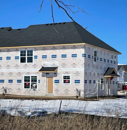 Photo for 21942 Primrose Path, Farmington, MN 55024 - Listing #6486300 End townhome on premium homesite with spacious side yard and deep backyard with private views!