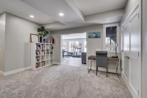 490 Bighorn Drive, Chanhassen, MN 55317