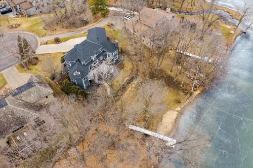490 Bighorn Drive, Chanhassen, MN 55317