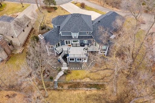490 Bighorn Drive, Chanhassen, MN 55317