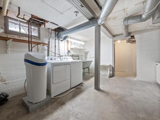 Photo for 915 Douglas Street, Alexandria, MN 56308 - Listing #6486381 915 Douglas Street, Alexandria, MN 56308