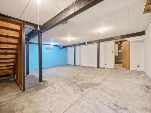 Photo for 915 Douglas Street, Alexandria, MN 56308 - Listing #6486381 915 Douglas Street, Alexandria, MN 56308