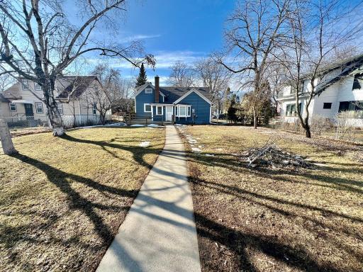 915 Douglas Street, Alexandria, MN 56308