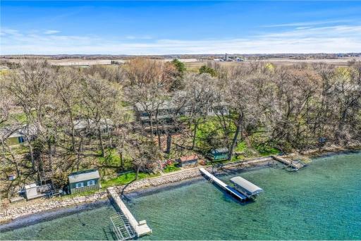 9777 103rd Street NW, Annandale, MN 55302