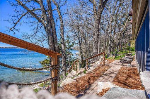 9777 103rd Street NW, Annandale, MN 55302