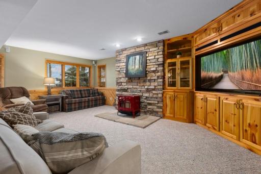 5760 Ojibwa Road, Brainerd, MN 56401