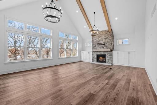 19-web-or-mls-21412 Crescent Curve-19.jpg
