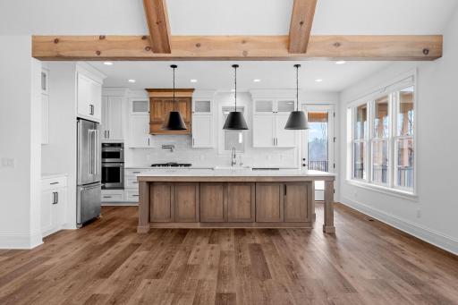 23-web-or-mls-21412 Crescent Curve-23.jpg