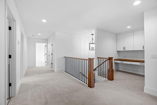 32-web-or-mls-21412 Crescent Curve-32.jpg