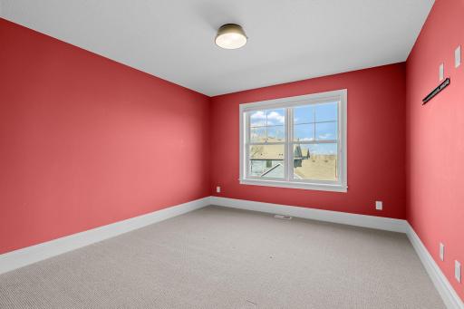 41-web-or-mls-21412 Crescent Curve-41.jpg