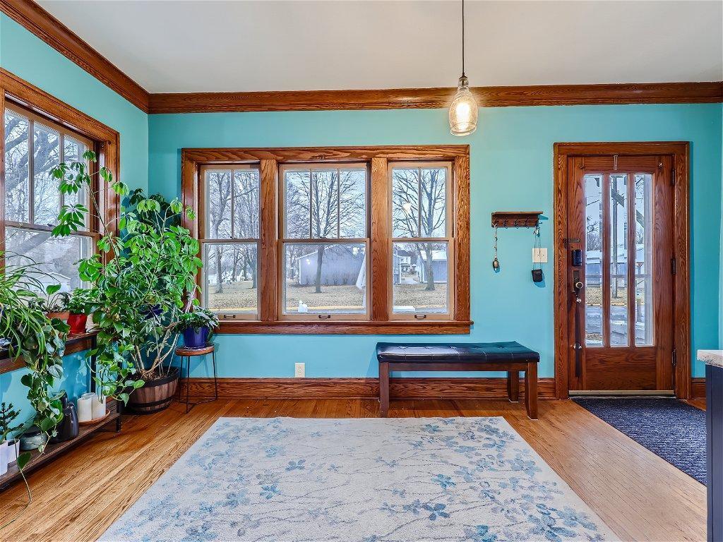 Another view of the beautiful sun room.