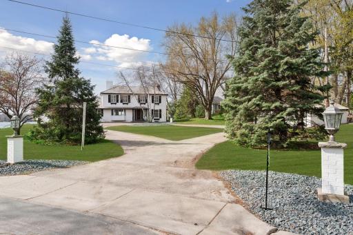 5189 Emerald Drive, Mound, MN 55364