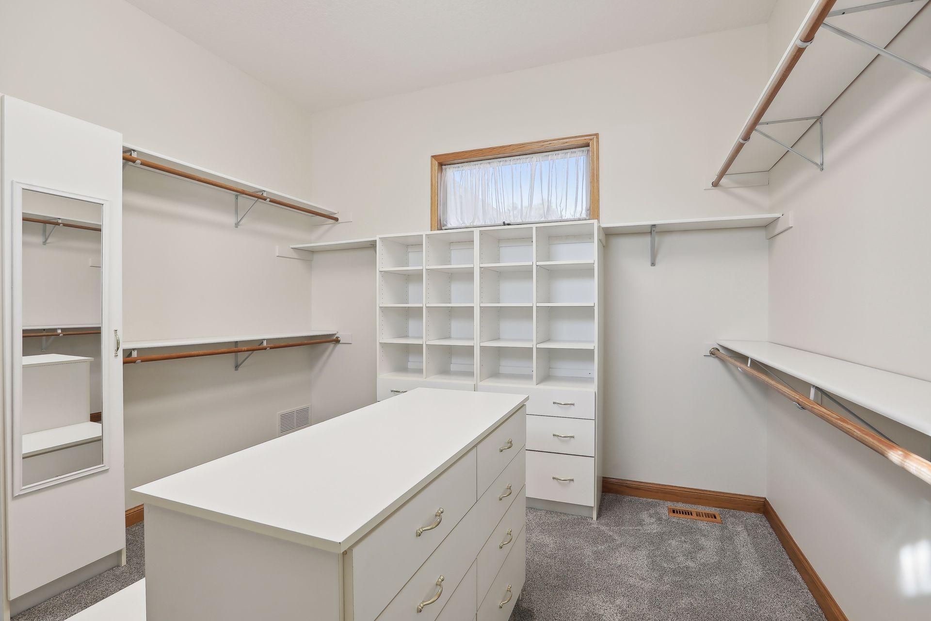 Primary Suite Closet