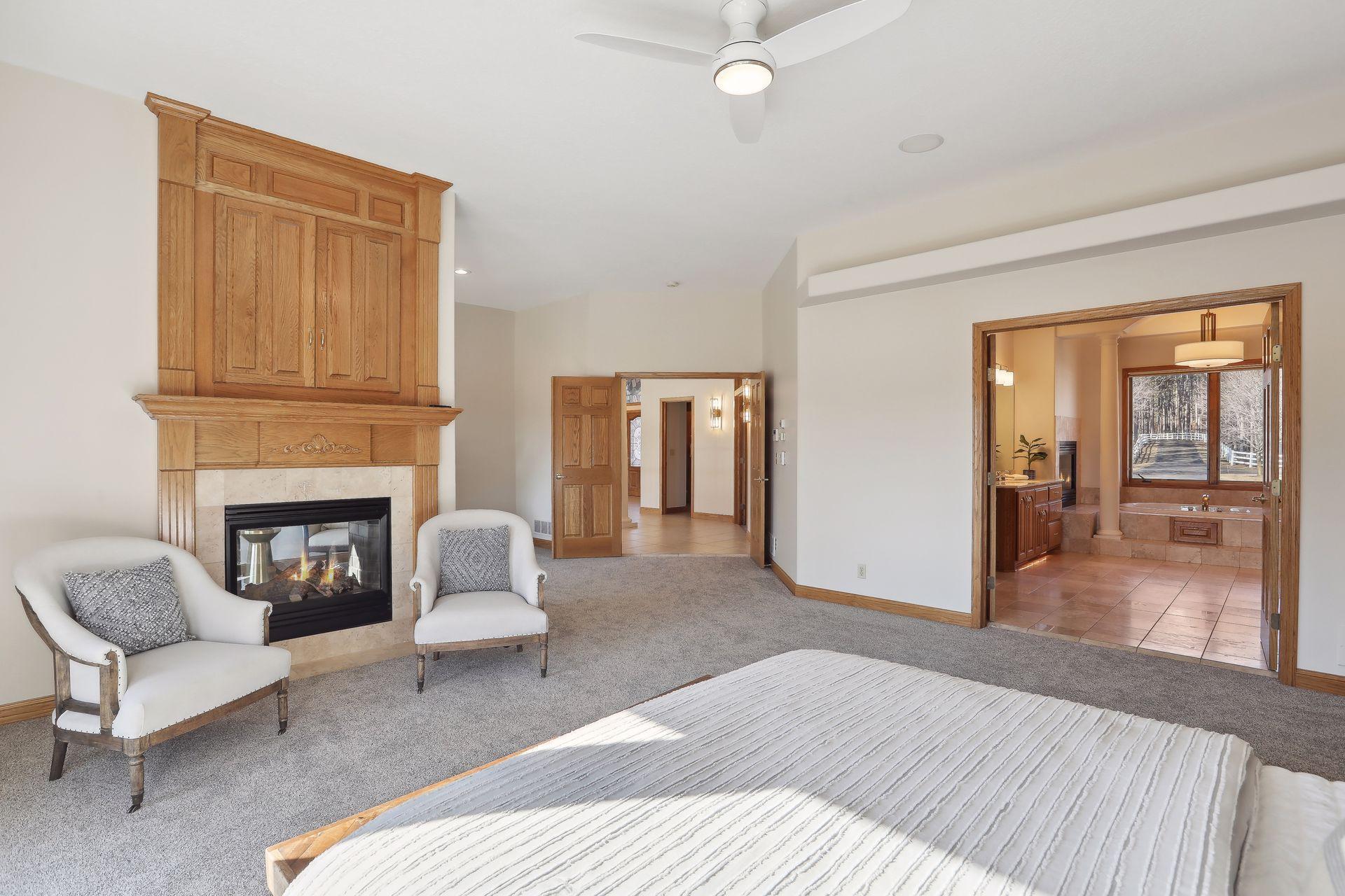 Primary Suite Sitting area