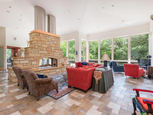 1300 Deerwood Drive, Saint Paul, MN 55123