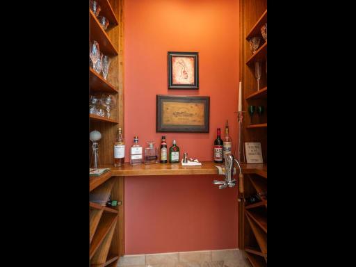 1300 Deerwood Drive, Saint Paul, MN 55123